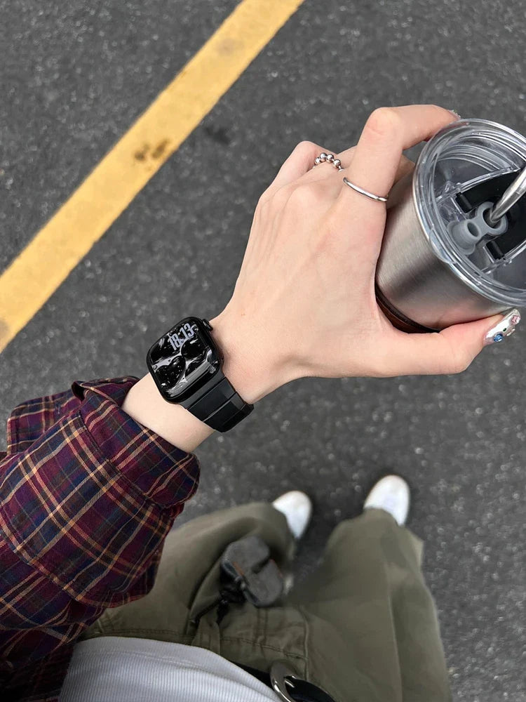 Sleek Link Strap For Apple Watch - Strapsology