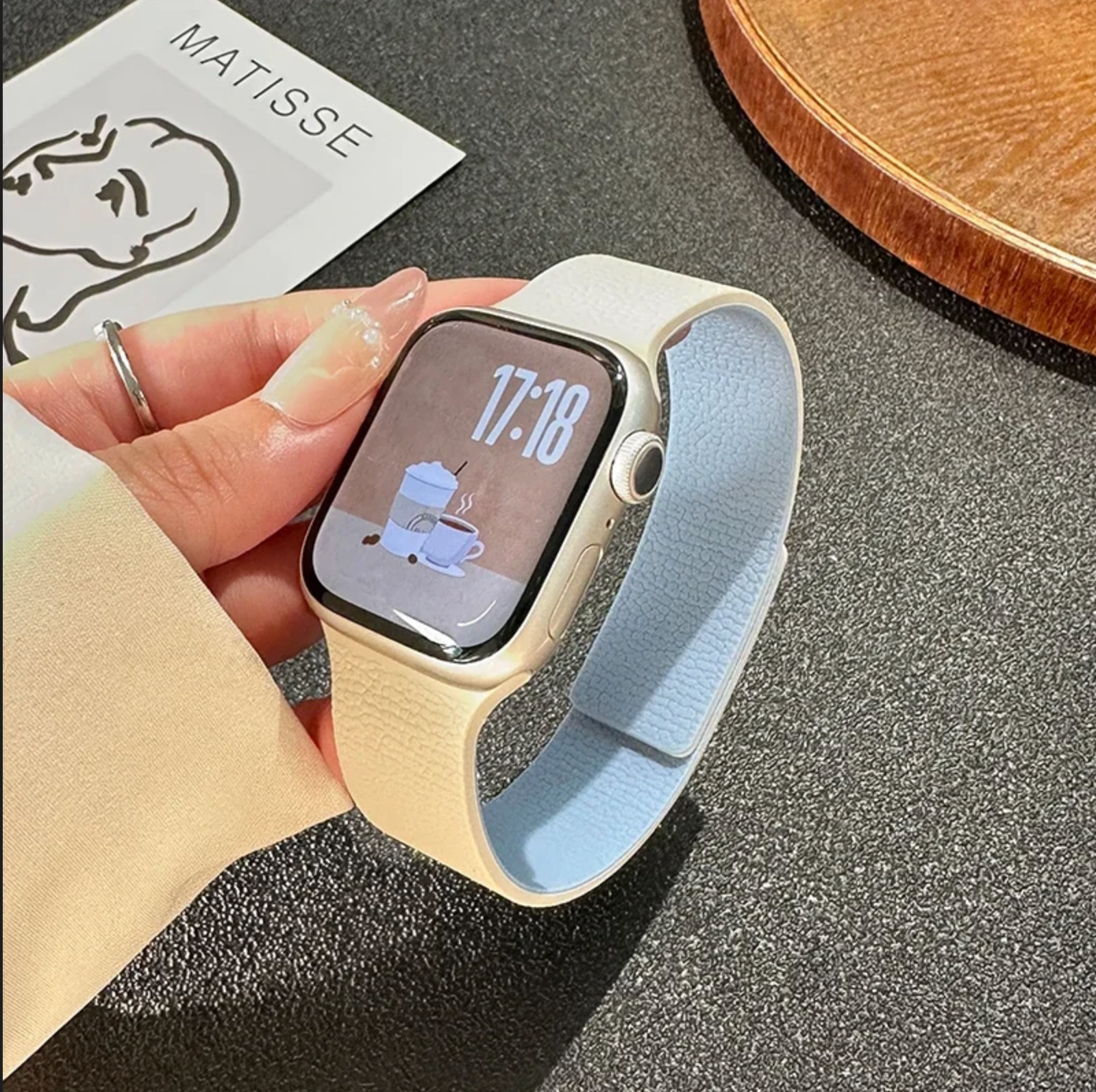 Active Flex Magnetic Silicone Strap for Apple Watch - Strapsology