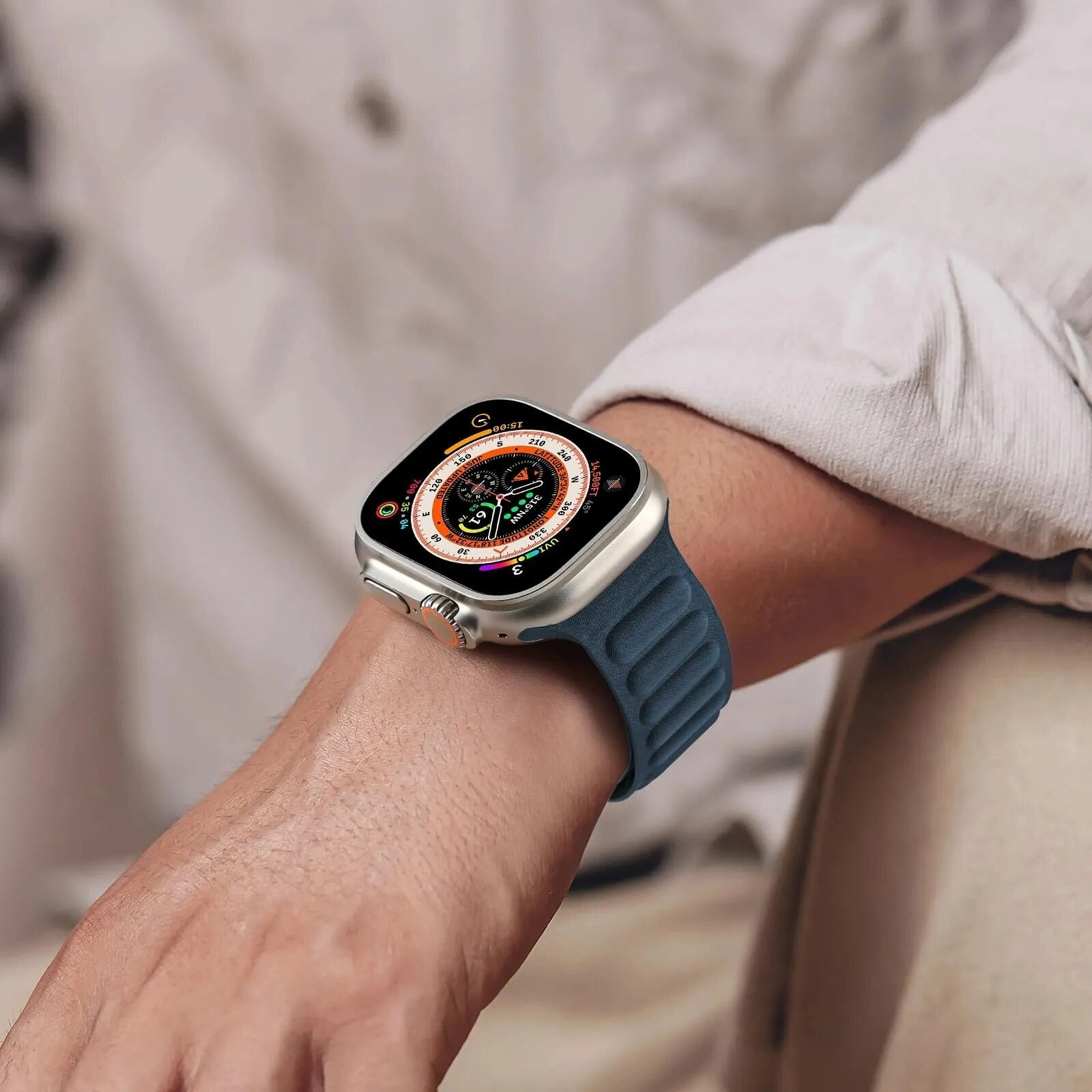 FineWoven Magnetic Strap For Apple Watch - Strapsology